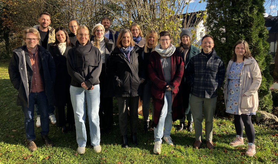 Gruppenbild Gruppenbild von mehreren Personen