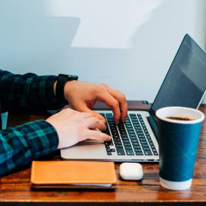 Bild zum Verweis auf 'Stellenausschreibungen im Bereich digitaler Hochschullehre'