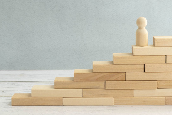 Digitale Kompetenzen entwickeln Digitale Kompetenzen entwickeln