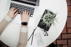 corinne-kutz-tMI2_-r5Nfo-unsplash_300x200.jpg